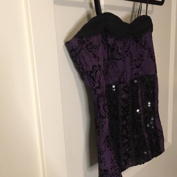 Deep Purple & Black Sequins Bustier - Picture 8 of 11